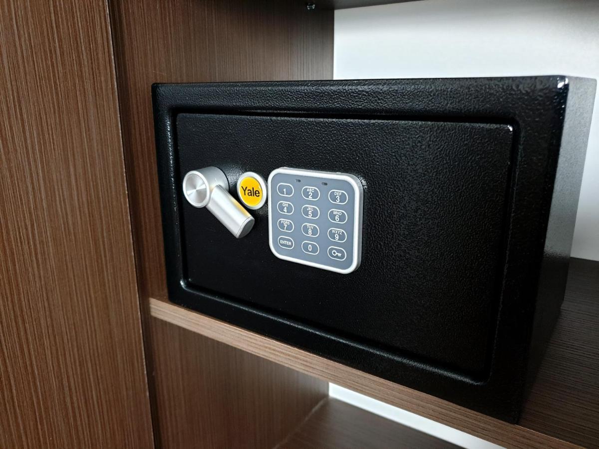 Executive Apartment Avantgarden Coresi Брашов Экстерьер фото