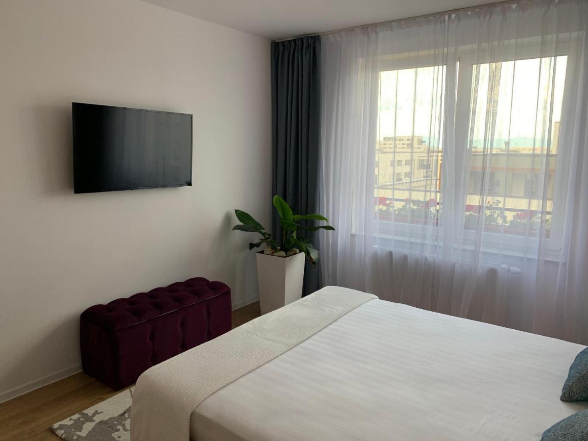Executive Apartment Avantgarden Coresi Брашов Экстерьер фото