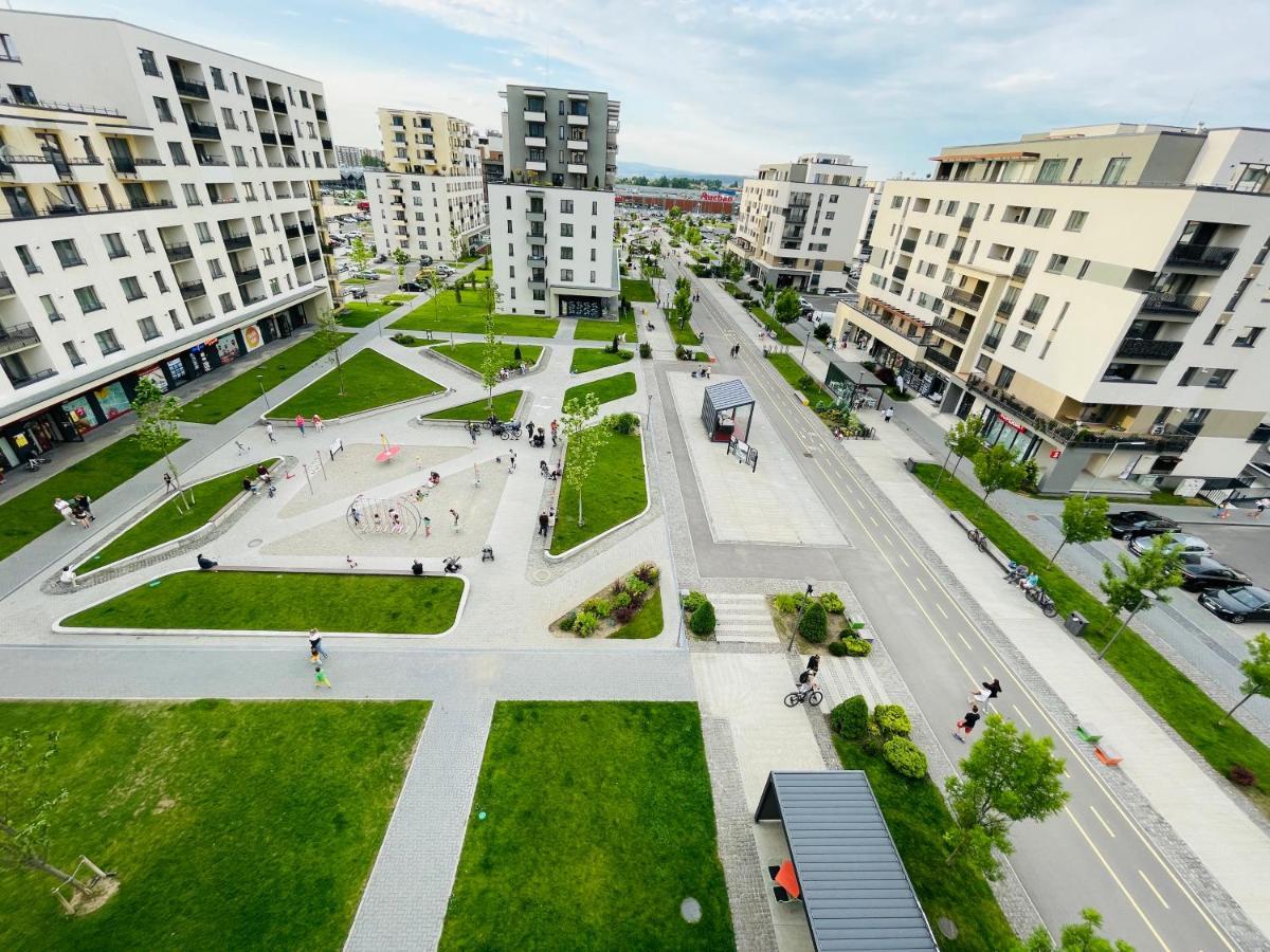 Executive Apartment Avantgarden Coresi Брашов Экстерьер фото